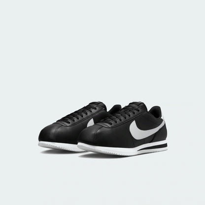 Black / White